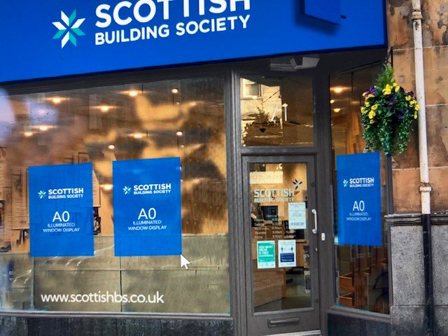 Background image: Making a complaint